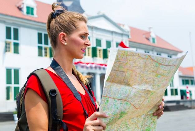 Gdzie jechać w Świętokrzyskim aby odkryć mniej znane miejsca?